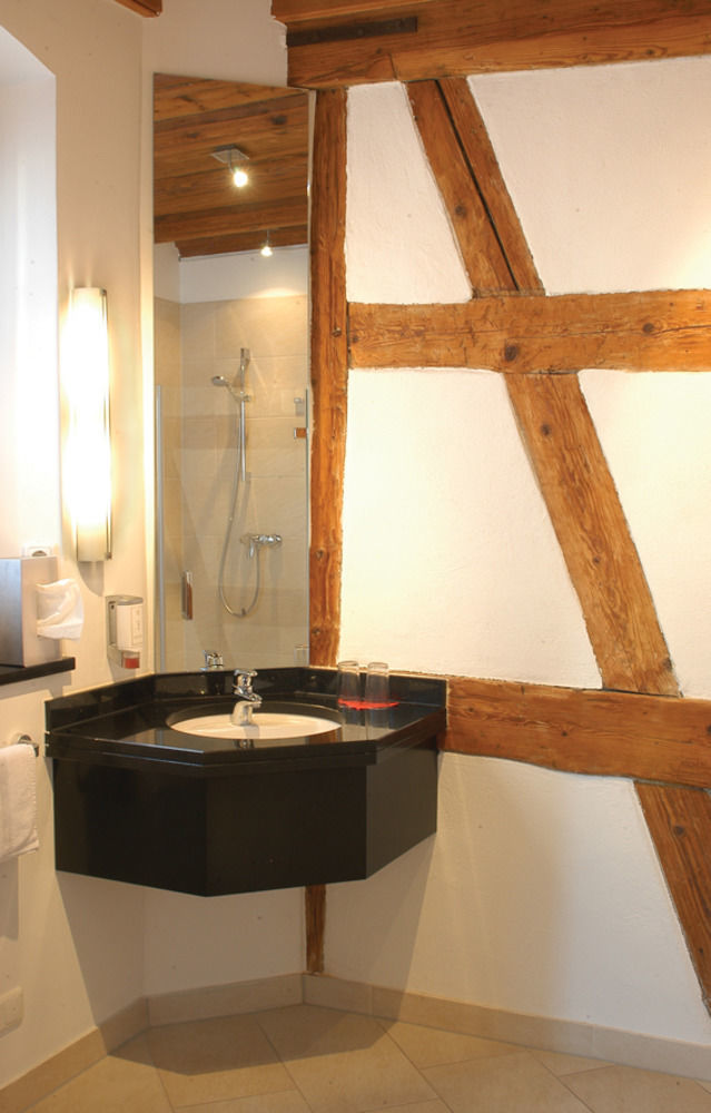 Landgasthof Und Hotel Weisser Lowe Eckental Экстерьер фото